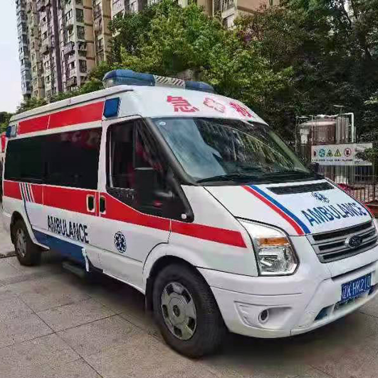 金银川路街道长途救护车护送病人返乡